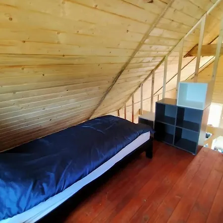 Domki Strzezenice Lodge