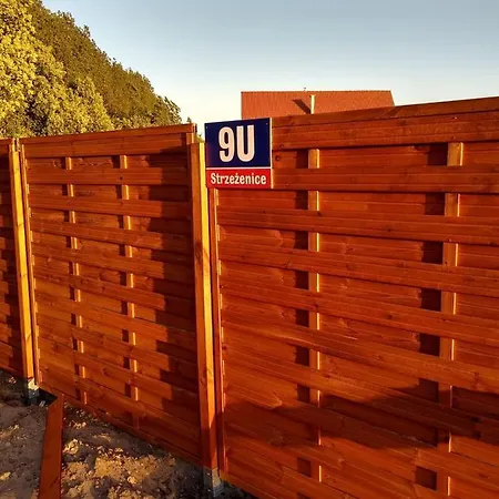 Domki Strzezenice *