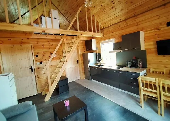 Lodge Domki Strzezenice *